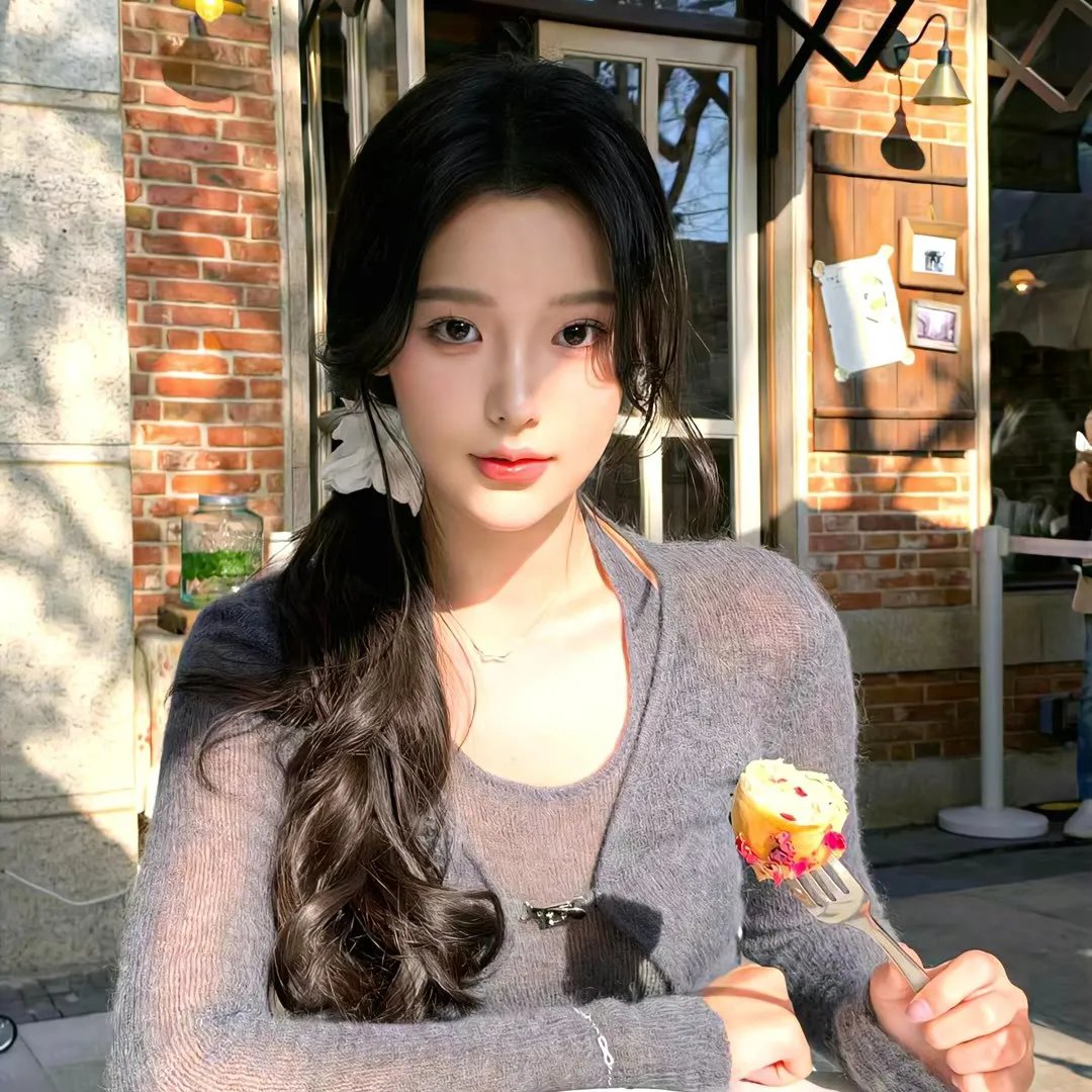 罗美雪妮黛的美丽与哀愁